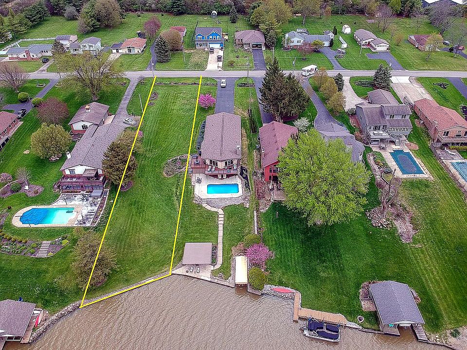 1st image of 1220 E Choctaw Dr