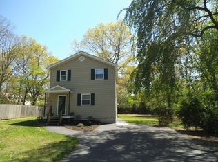 30 Woodland Rd, Centereach, NY 11720