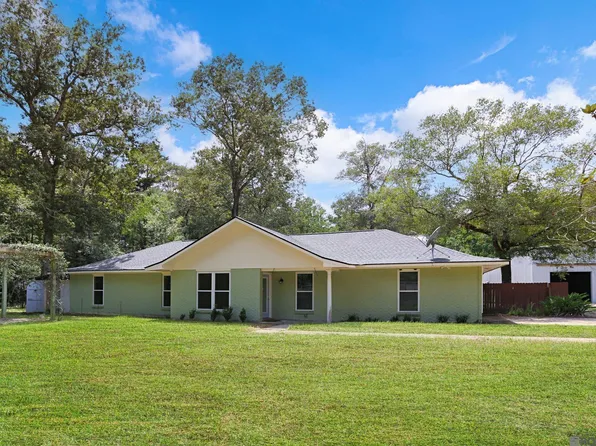 7640 Pettit Rd, Baker, LA 70714