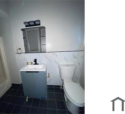 22 Croton Ave #2 — Photo 9