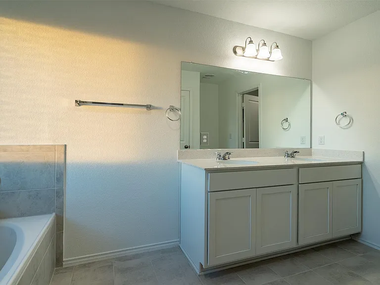 7100 Dancing Wind Ln — Photo 15