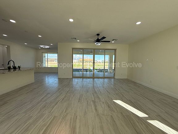 4th image of 22536 W Huntington Dr