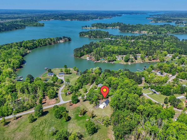 722 Cypress Point Dr, Chappells, SC 29037