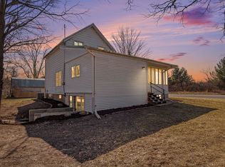 1504 Coats Grove Rd, Hastings, MI 49058