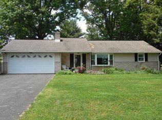 572 Millwood Rd, Willow Street, PA 17584