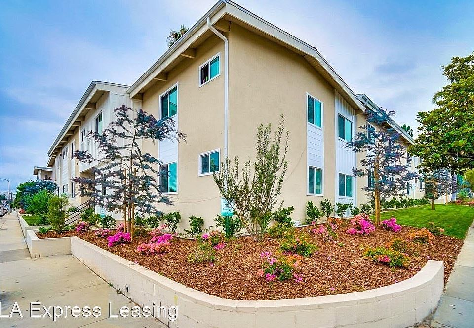 1st image of 3105 W 27th St APT 32