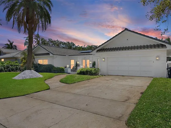 5973 Leeland St S, St Petersburg, FL 33715