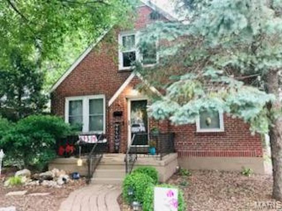 1122 Tompkins St, Saint Charles, MO 63301