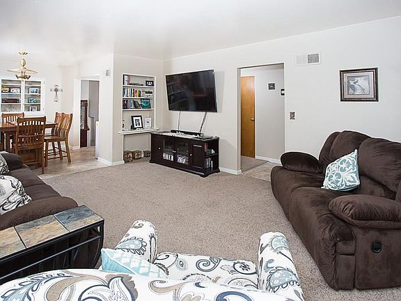 5th image of 1020 Avenue F