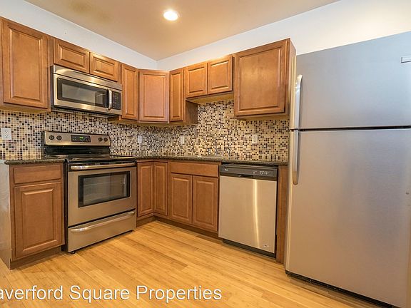 3rd image of 3922 Haverford Ave #1