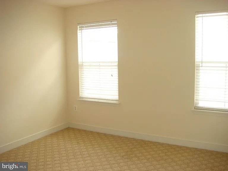 3858 Braveheart Dr — Photo 14