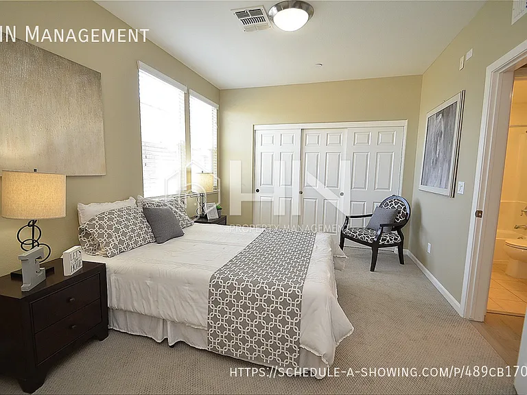 115 Ede Ln #- — Photo 17
