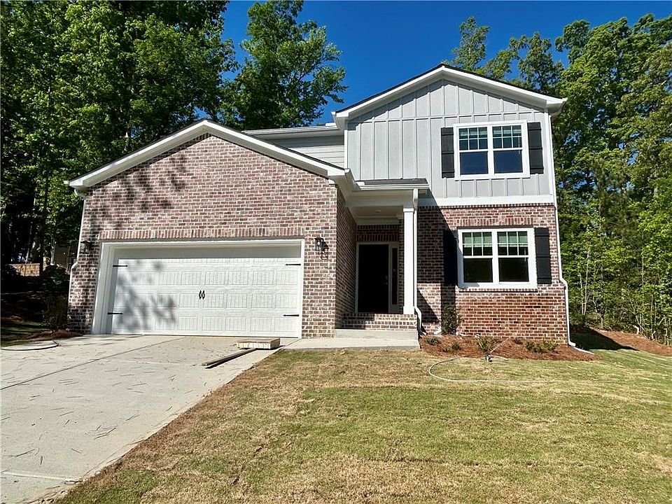 1st image of 4 Stonebrook Dr
