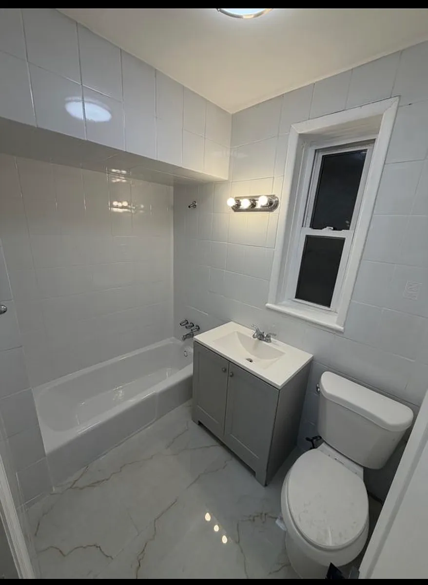 Building Photo - 66 Harrison Ave #1A