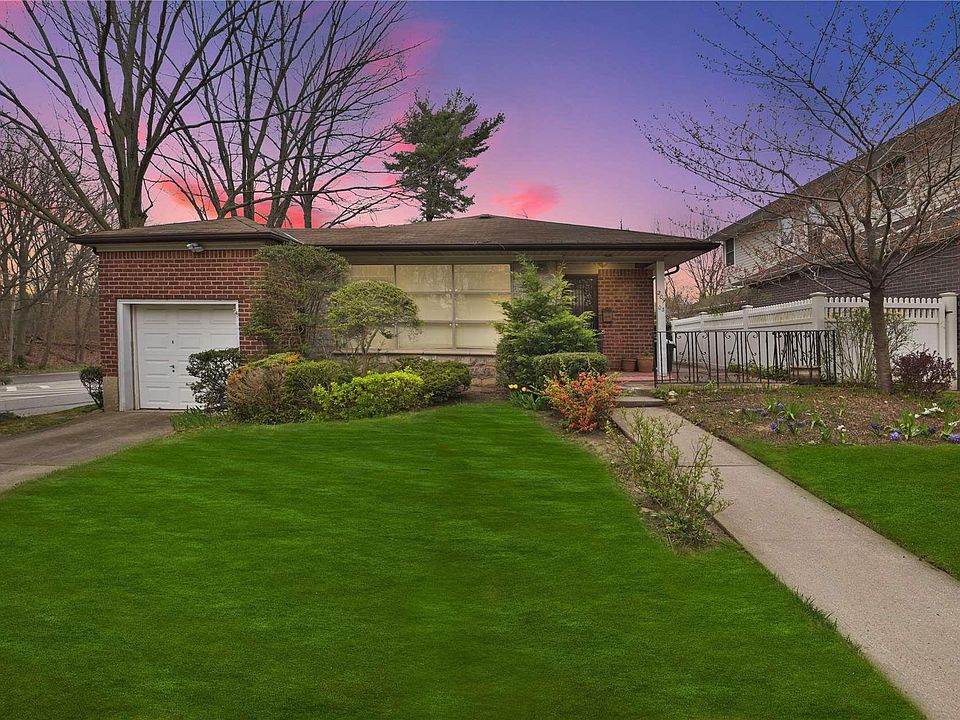 1st image of 209-03 85th Avenue