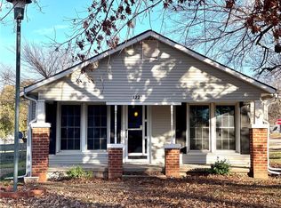 1227 S 11th St, Chickasha, OK 73018