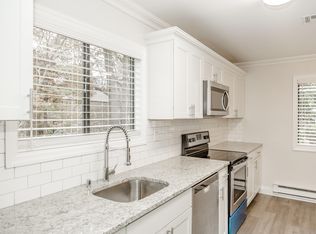 92 Arrowood Rd UNIT F, Manalapan, NJ 07726