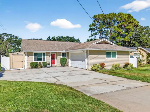 2366 Pembrook Dr, Clearwater, FL 33764