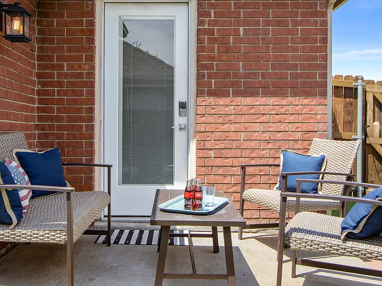 9724 Preston Vineyard Dr — Photo 50