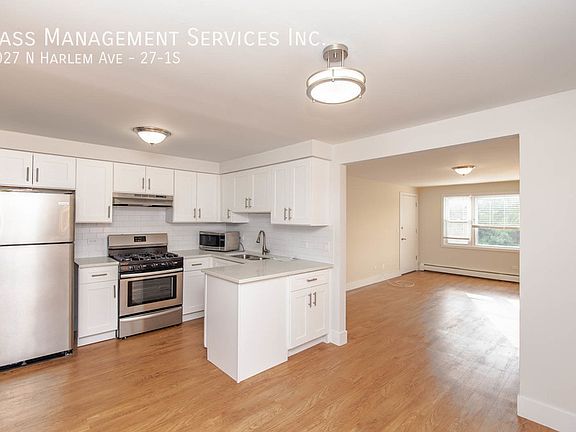 2nd image of 3027 N Harlem Ave #27-1S