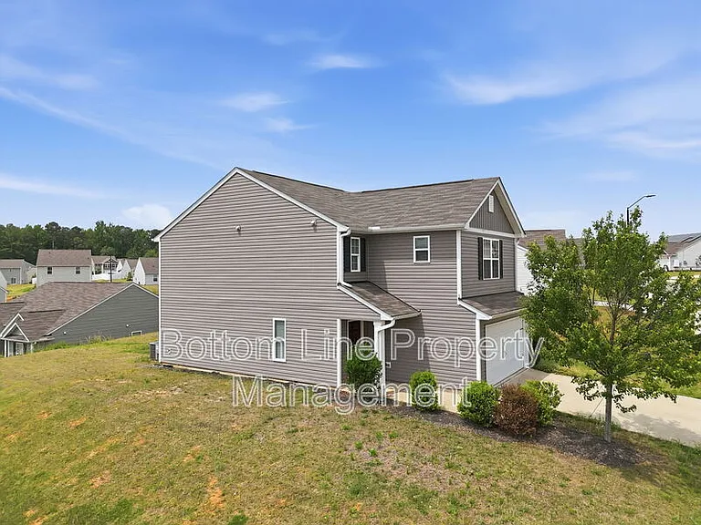 295 Windbreak Ln — Photo 2