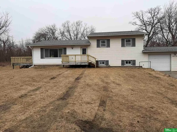 6418 N 242nd St, Valley, NE 68064