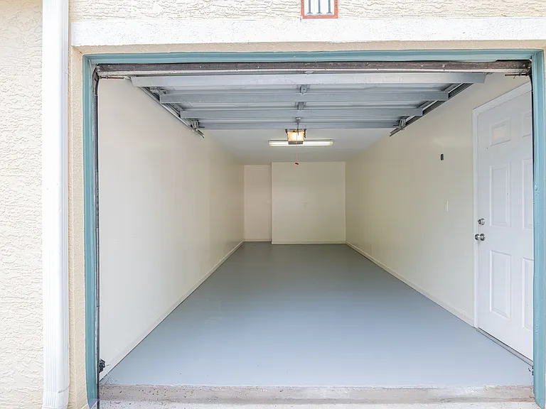 12016 Villanova Dr #111 — Photo 12