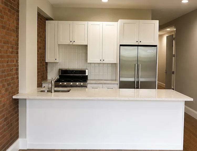 354 Myrtle Ave #2 — Photo 2
