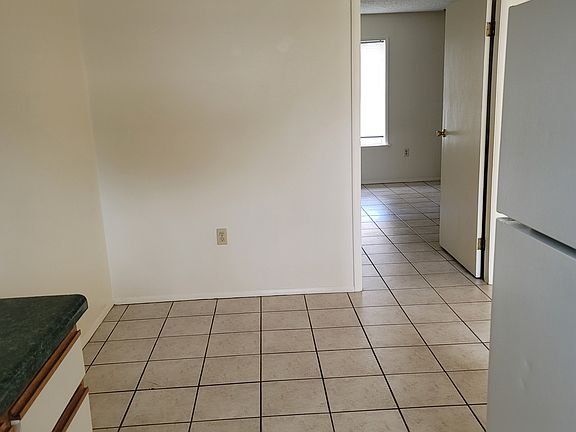 3rd image of 14568 Kohnke Hill Rd APT 4