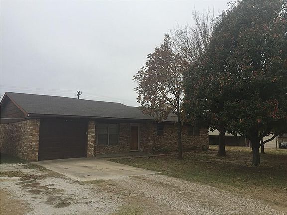 3rd image of 344 County Road 173