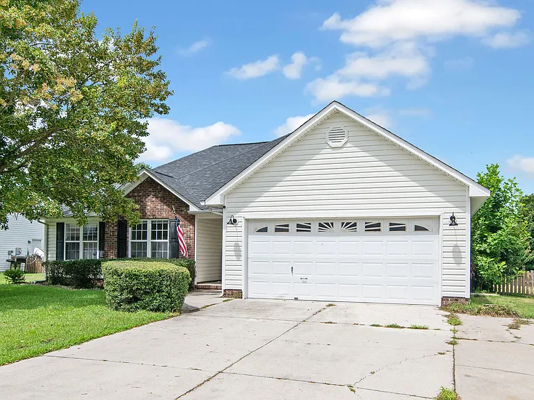 202 Weeping Hollow Ct — Photo 33