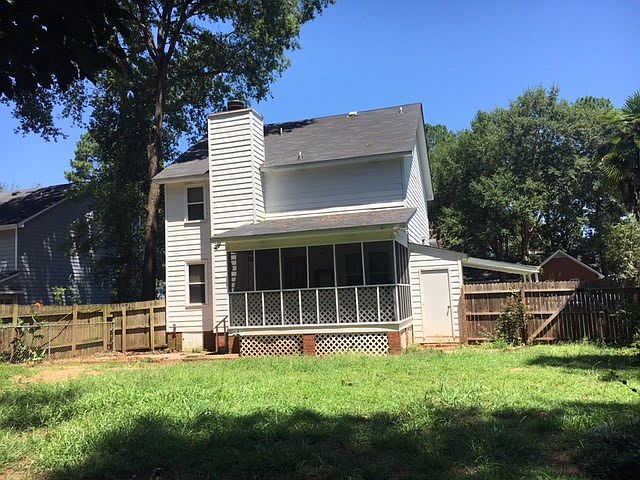 2nd image of 2438 Deodora Drive