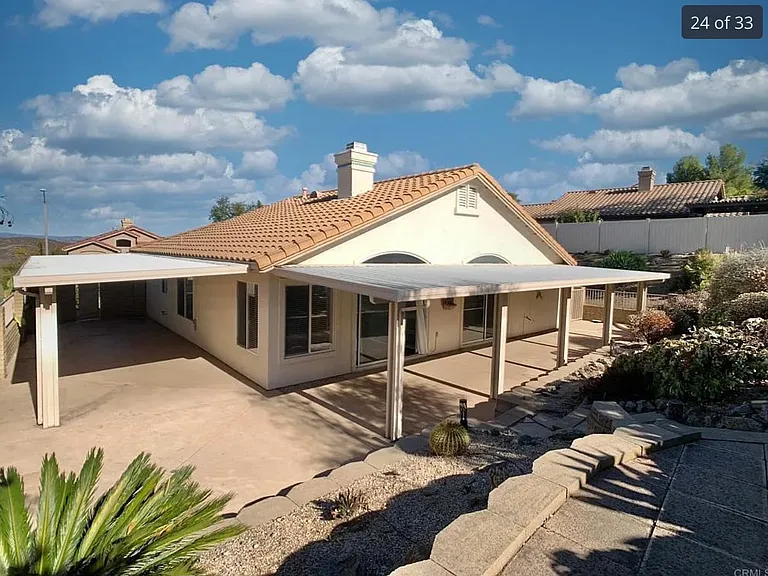 2651 Columbine Rd — Photo 8