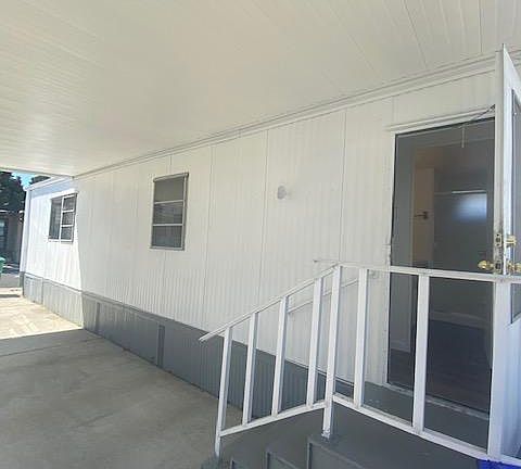 3rd image of 16401 San Pablo Ave Space 273