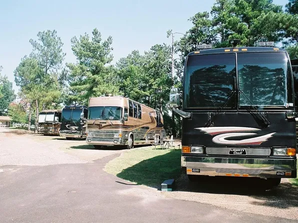 500 Saint Michael Dr, Texarkana, TX 75503