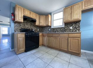 91 Kearney Ave #2E, Jersey City, NJ 07305