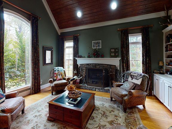 3rd image of 3241 Cascade Hills Dr NW #28