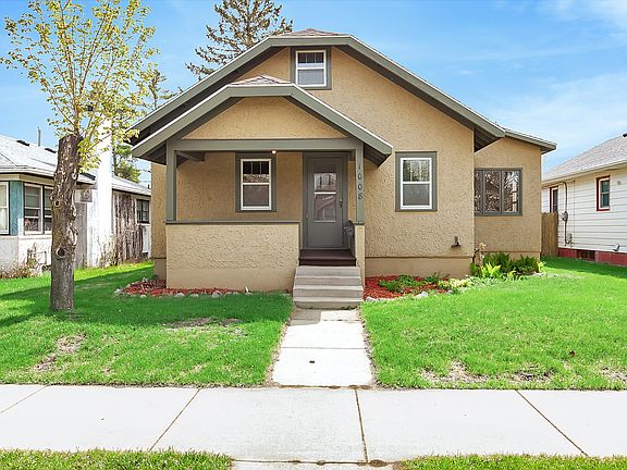 3rd image of 1008 15th Ave S