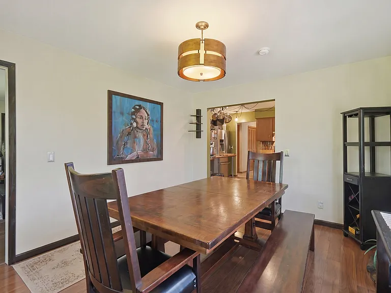 Dining room, 5122 Marathon Drive