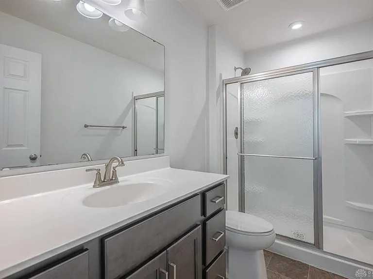 184 Old Pond Rd — Photo 17