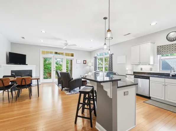 2403 Keep Pl, Columbus, OH 43204