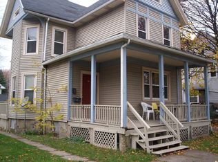 33 Thorndale Ter, Rochester, NY 14611