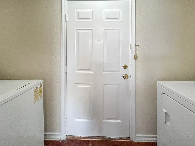 212 County Road 485 — Photo 7