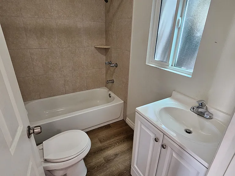 1610 S Orange Dr #1612-1/2 — Photo 9