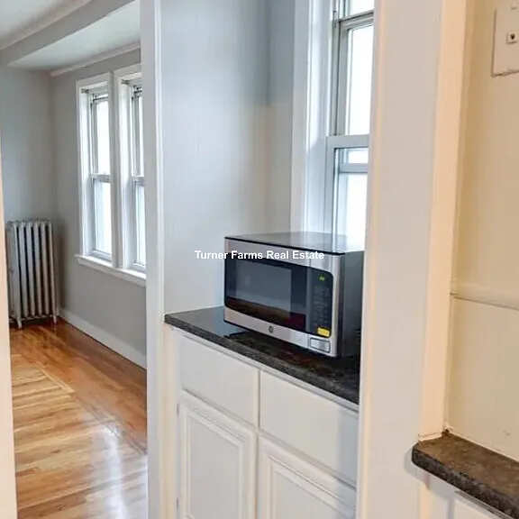 60 Buzzells Ln — Photo 4