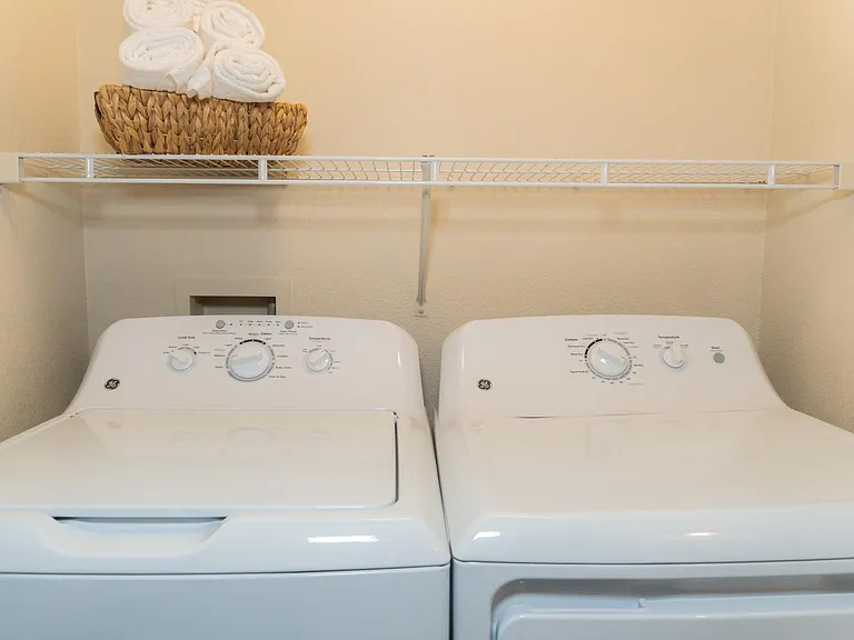 St. Clair Apartment Homes — Photo 10