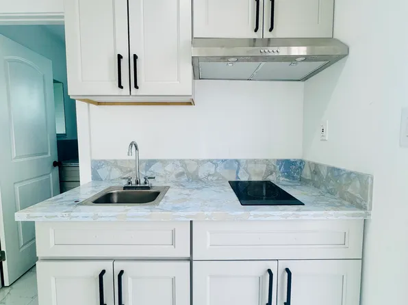15381 Purdy St, Westminster, CA 92683