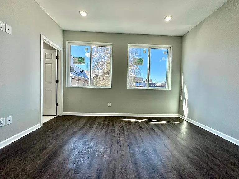 1230 N Marshall St #O3R — Photo 13