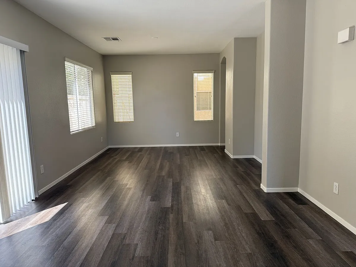 Building Photo - 5983 Secret Island Dr
