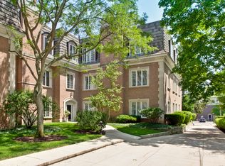 485 Oakwood Ave APT C3, Lake Forest, IL